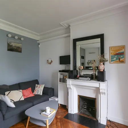 Apartment Bright And Charming In The 12th